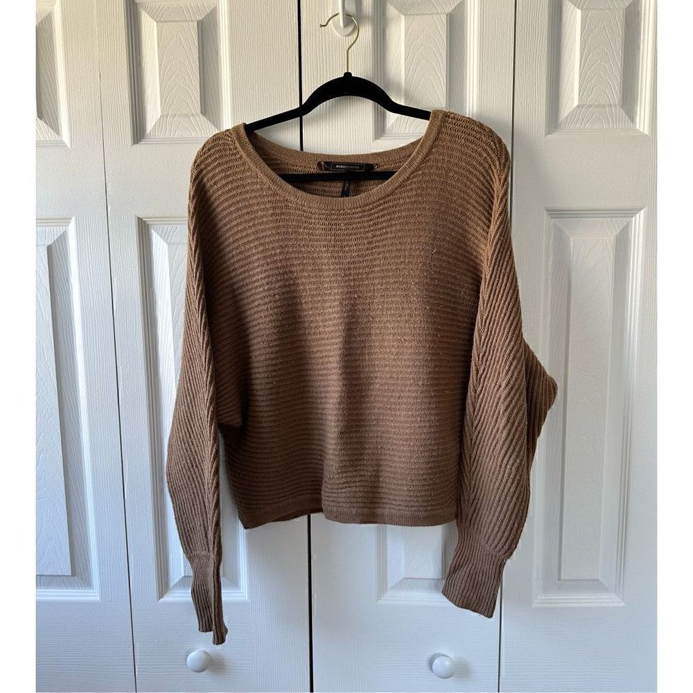BCBG Tan Ribbed Knit Dolman Sleeve Camille Cropped Sweater - Picture 2 of 5